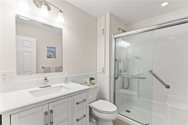 39 Exeter Blvd, Narragansett, RI 02882 - full bath featuring a stall shower, toilet, and vanity
