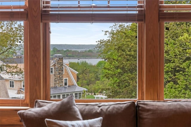25 Walnut St, Jamestown, RI 02835 - detailed view of a nearby body of water