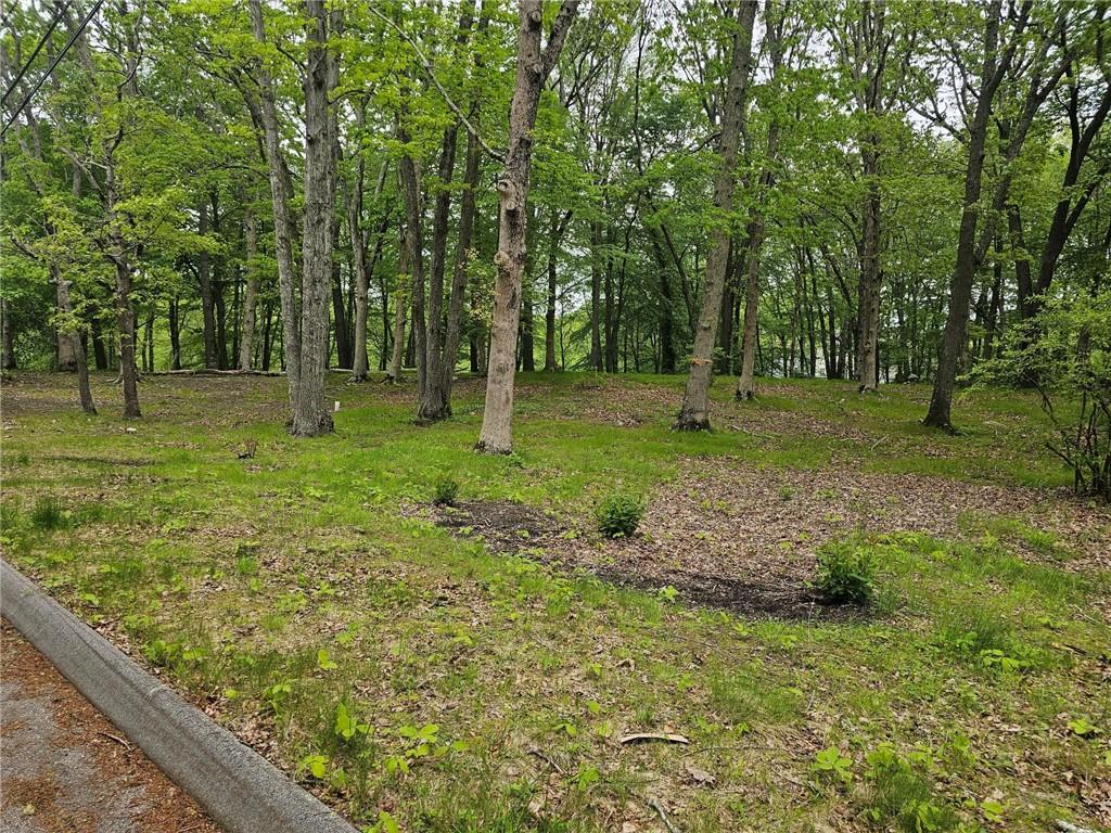 9 S Essex Dr, Westerly, RI 02891 - photo 2