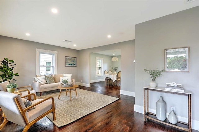 101 Knollwood Ave, Cranston, RI 02910 - living area featuring healthy amount of natural light, recessed lighting, dark wood-style flooring, and baseboards