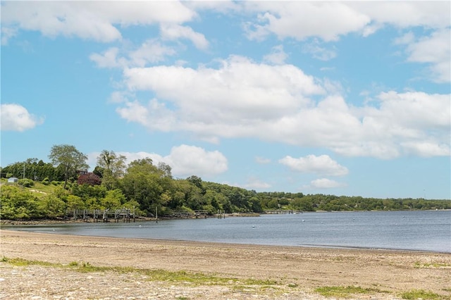 142 Ferreira Ave, Portsmouth, RI 02871 - photo 48