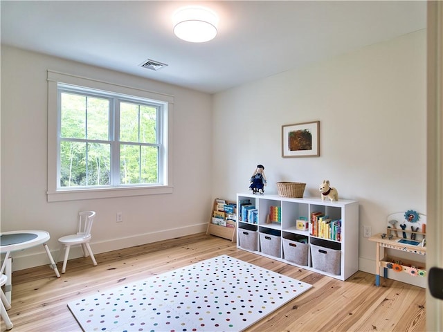 1 Hinter Way, Little Compton, RI 02837 - playroom with wood finished floors and baseboards
