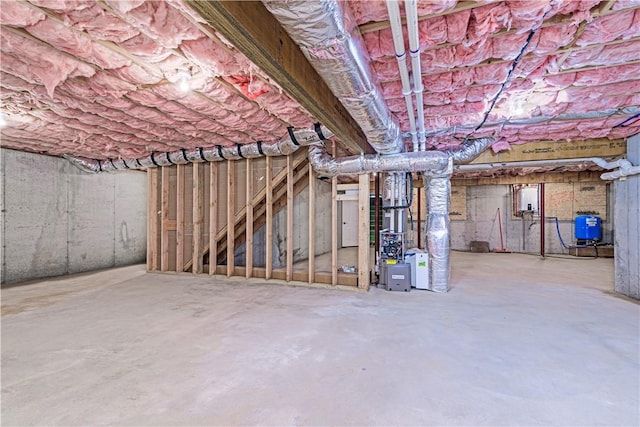 125 Fairview Ave, Hopkinton, RI 02832 - unfinished basement featuring a water pressure tank