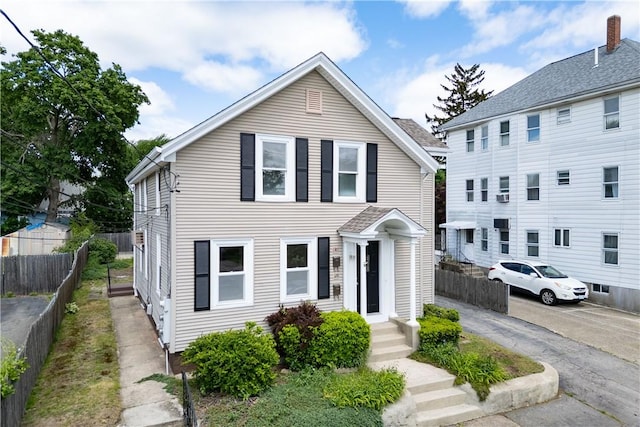 130 Hunts Ave, Pawtucket, RI 02861 - view of front facade