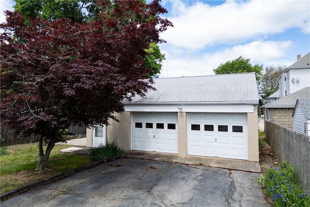 130 Hunts Ave, Pawtucket, RI 02861 - view of detached garage