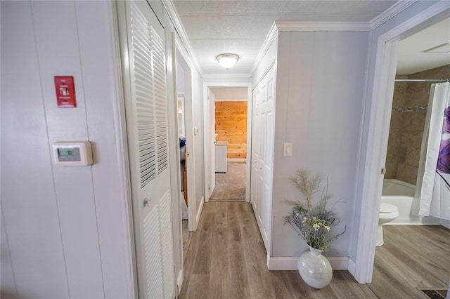 7 Lane D Dr, Coventry, RI 02816 - hall with crown molding and wood finished floors