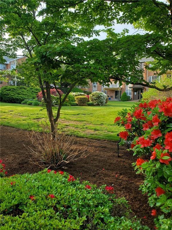 23 Bullocks Point Ave Unit 2/4C, East Providence, RI 02915 - view of grassy yard