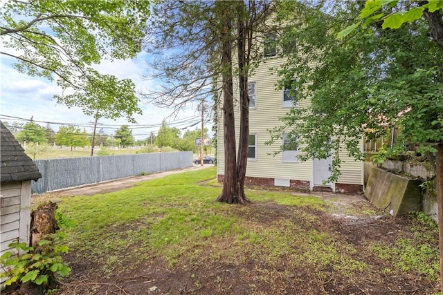 9 Woodbine St, Providence, RI 02906 - view of yard