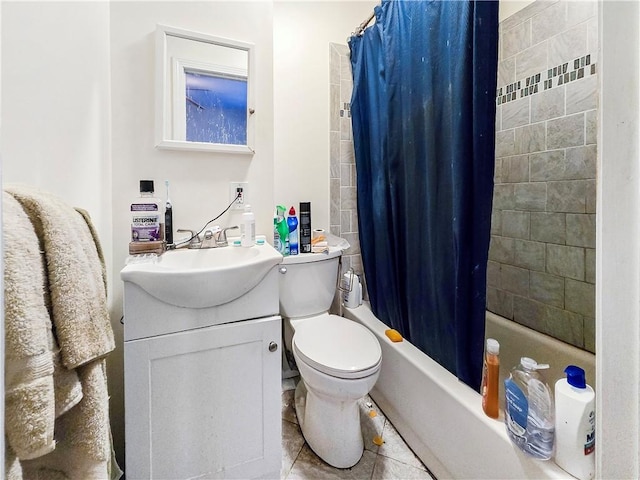 106 Baxter St, Pawtucket, RI 02861 - bathroom featuring vanity, toilet, shower / bath combination with curtain, and tile patterned floors