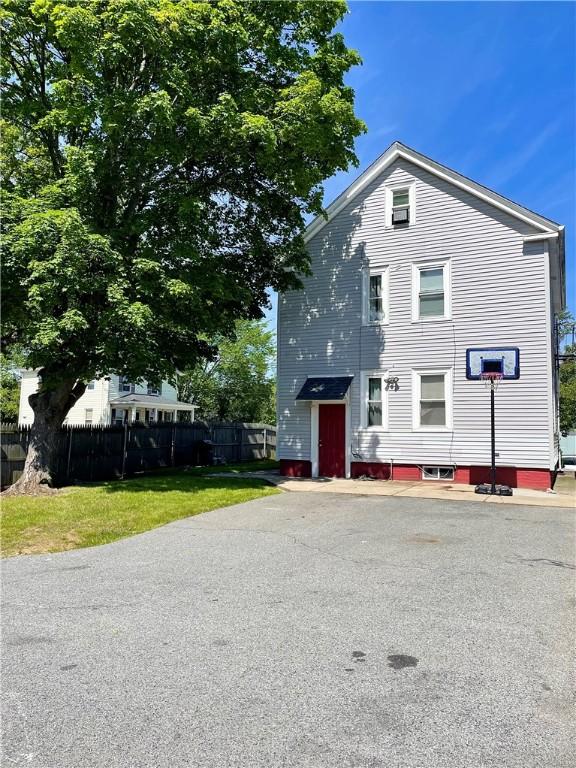 86 Edgemere Ave, Providence, RI 02909 - view of front of property