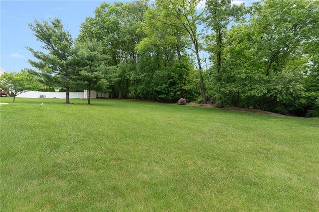 3 Berm Dr, Cumberland, RI 02864 - view of grassy yard