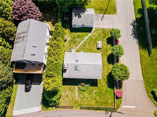 75 Circuit Dr, Narragansett, RI 02882 - aerial view of property and surrounding area