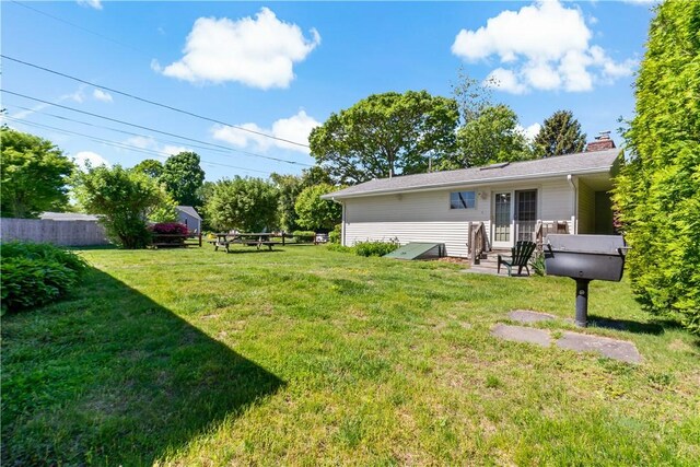 75 Circuit Dr, Narragansett, RI 02882 - view of yard