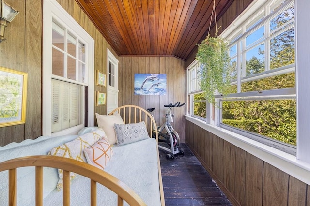 130 Highland Rd, Tiverton, RI 02878 - view of sunroom / solarium