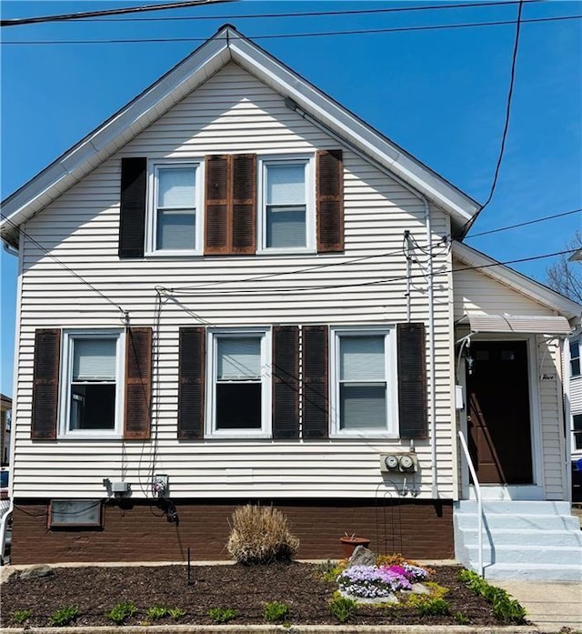 5 Rosemont Ter, North Providence, RI 02911 - view of front of home with entry steps