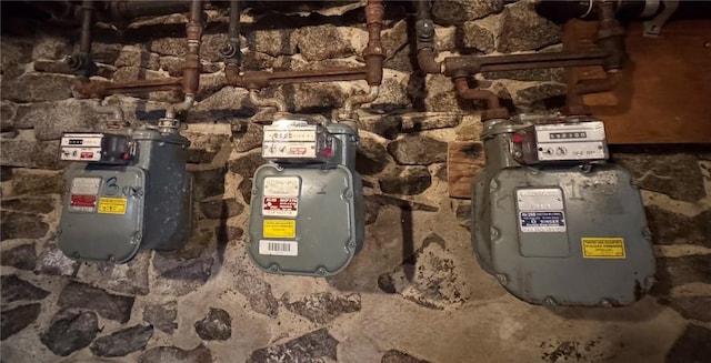 20 Vivian Ave, Cumberland, RI 02864 - utilities featuring gas meter