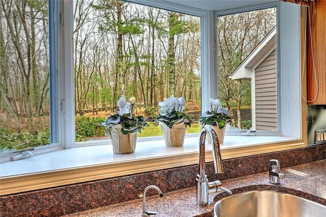 60 Pheasant Dr, East Greenwich, RI 02818 - detailed view