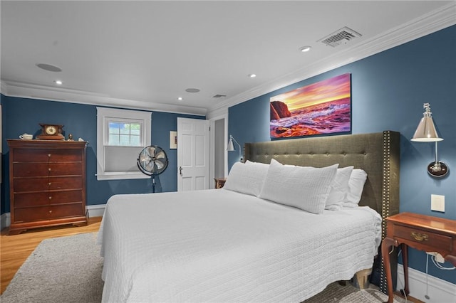 11 Elmcroft Ave, Providence, RI 02909 - bedroom featuring wood finished floors, crown molding, baseboards, and recessed lighting