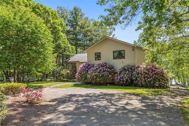 11 Noto Dr, North Providence, RI 02904 - view of side of property