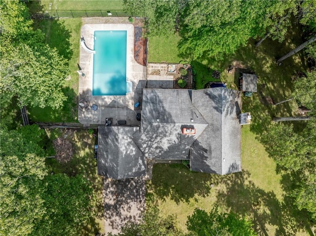8 Westgate Rd, Cumberland, RI 02864 - bird's eye view of a pool area