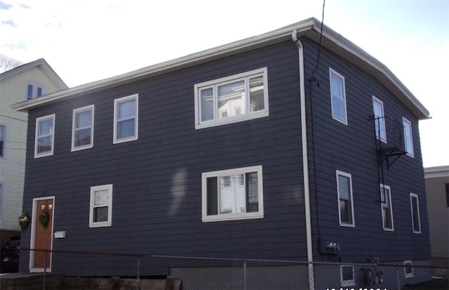 36 Tiffany St, Central Falls, RI 02863 - view of property exterior