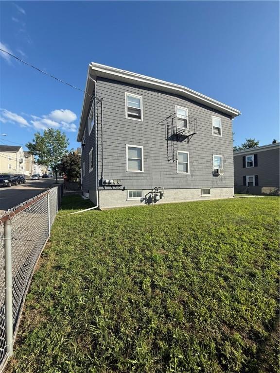 36 Tiffany St, Central Falls, RI 02863 - photo 2