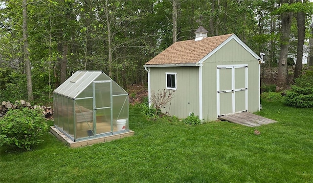 190 Broad Rock Rd, South Kingstown, RI 02879 - view of greenhouse with a yard