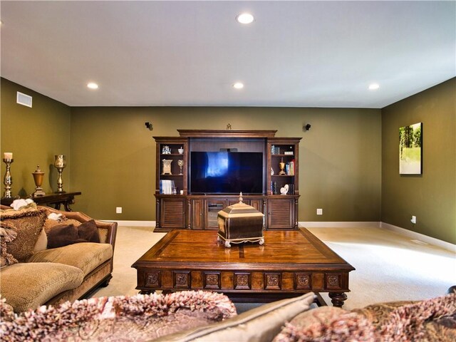 51 W Ridge Dr, Tiverton, RI 02878 - living room with carpet, recessed lighting, and baseboards