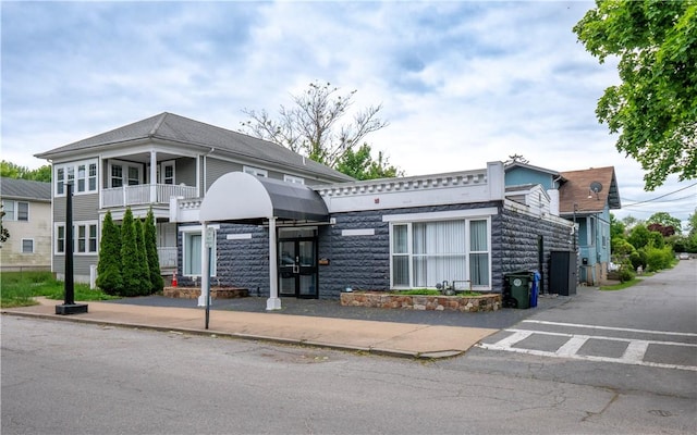 413 High St, Bristol, RI 02809 - view of property