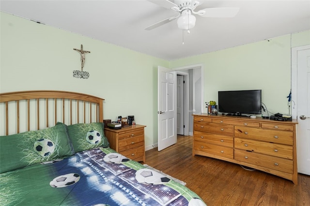 15 Metcalf Dr, Cumberland, RI 02864 - bedroom featuring wood finished floors and a ceiling fan