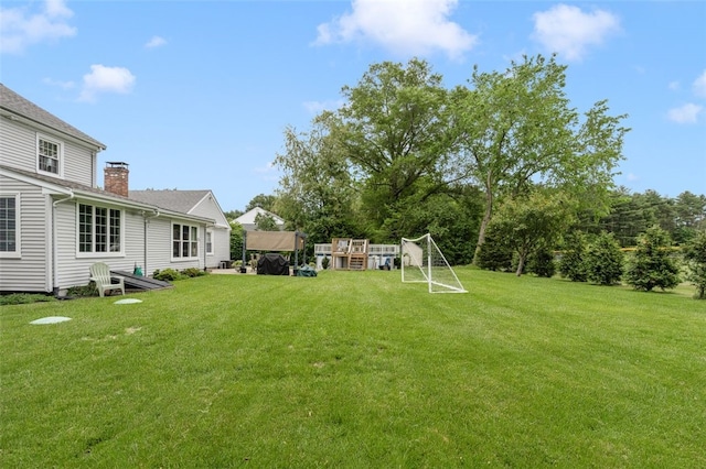15 Metcalf Dr, Cumberland, RI 02864 - view of yard
