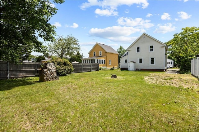 62 Fenner Ave, East Providence, RI 02915 - view of yard