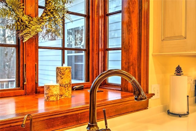 45 Burns Way E, Greenwich, RI 02818 - kitchen view