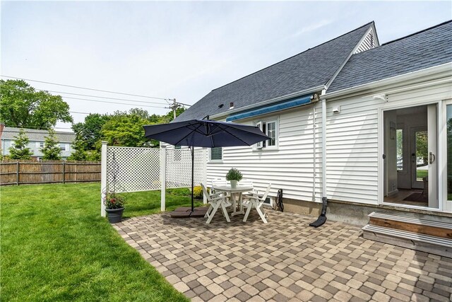 170 Pilgrim Pkwy, Warwick, RI 02888 - view of patio