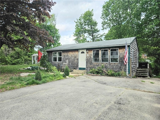 5 Martin St, Coventry, RI 02816 - view of front of home featuring entry steps