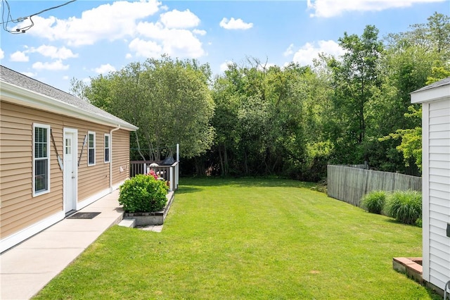 882 Point Judith Rd, Narragansett, RI 02882 - view of yard