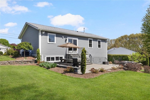 26 Leawood Dr, Cranston, RI 02920