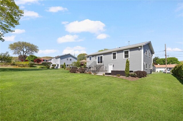 26 Leawood Dr, Cranston, RI 02920