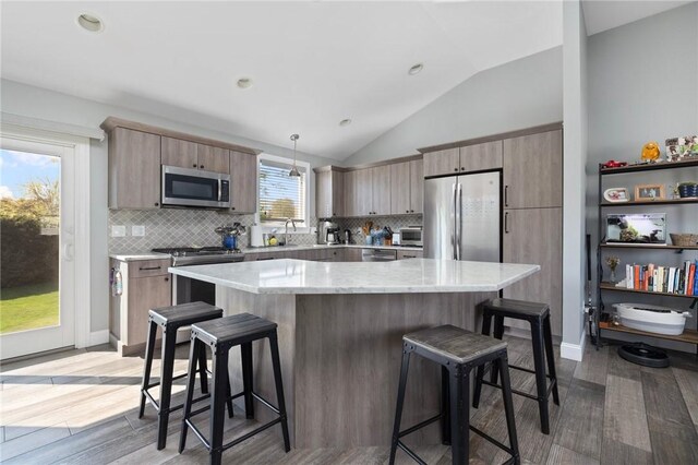 26 Leawood Dr, Cranston, RI 02920