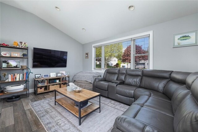 26 Leawood Dr, Cranston, RI 02920