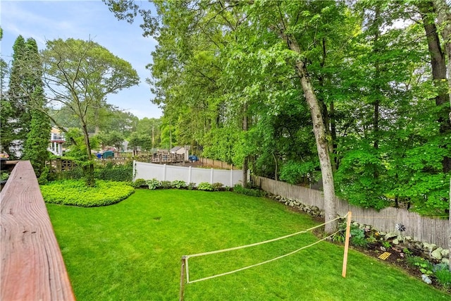 67 Hathaway Dr, West Warwick, RI 02893 - view of yard