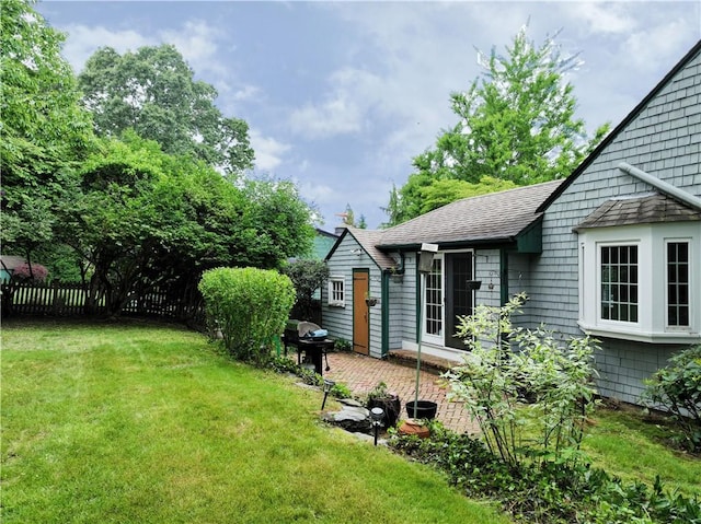 15 Franconia Dr, Cranston, RI 02920 - view of yard with a patio