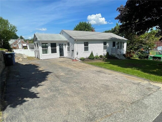 29 Tacoma St, Cranston, RI 02920 - photo 4