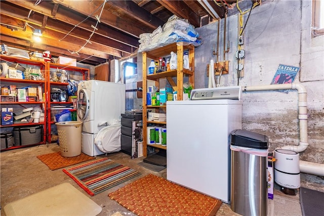 59 Davis Ave, Cranston, RI 02910 - unfinished basement featuring washer / clothes dryer