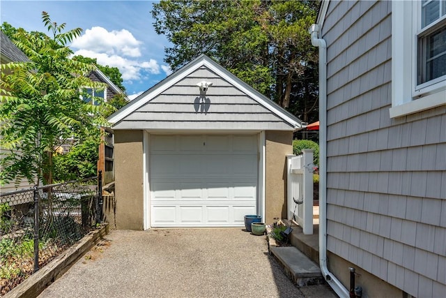 59 Davis Ave, Cranston, RI 02910 - detached garage with concrete driveway