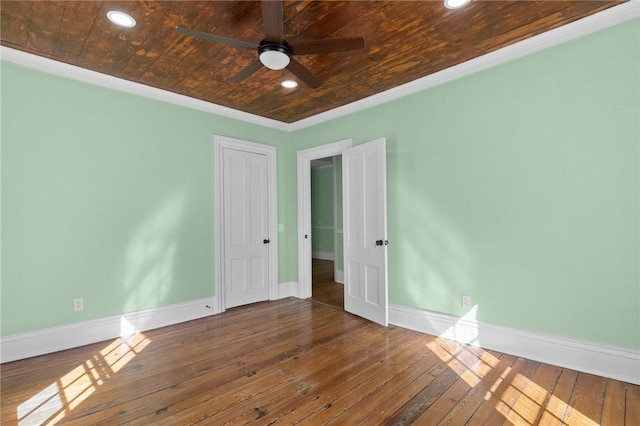 81 Old N Rd, South Kingstown, RI 02881 - spare room with ceiling fan, crown molding, baseboards, hardwood / wood-style floors, and recessed lighting