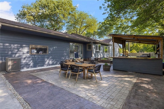 14 Twin Oak Dr, Warwick, RI 02889 - view of patio with outdoor dining area