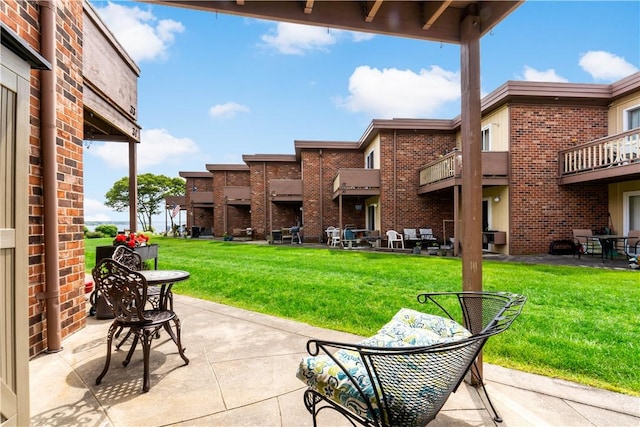 3940 Post Rd Unit 30, Warwick, RI 02886 - view of patio / terrace