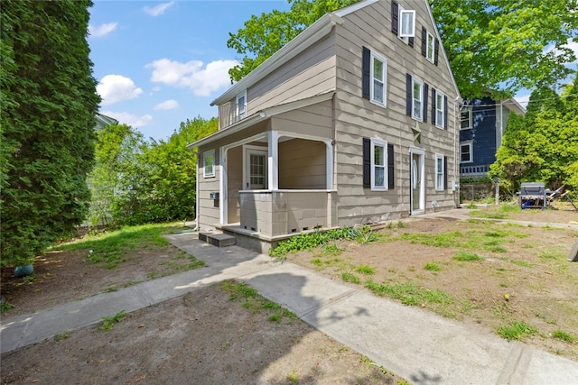 10 Sisson St, West Warwick, RI 02893 - view of front of home