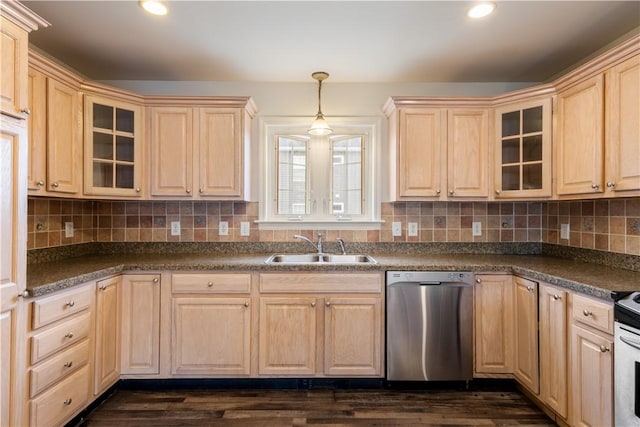 59 Batcheller Ave, Providence, RI 02904 - photo 3